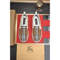 Burberry Sneakers